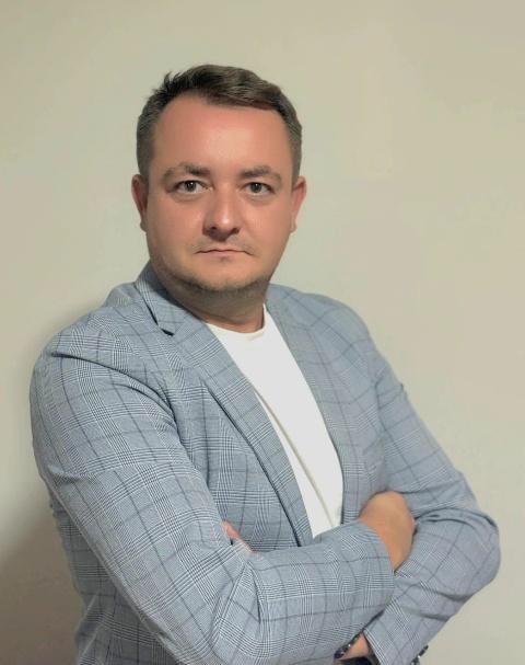 Marek Postrzech